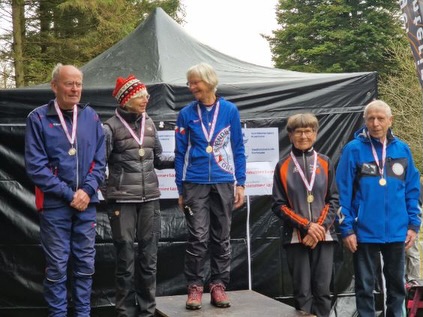 Tre medaljer til DM ultra